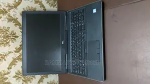 Laptop Dell Precision 7510 16GB Intel Xeon SSD 500GB