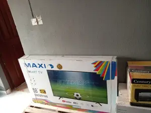 The Maxi 58 Inches Smart TV