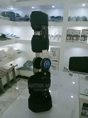 Quality Adjustable Patella Knee Immobilizer for Patient