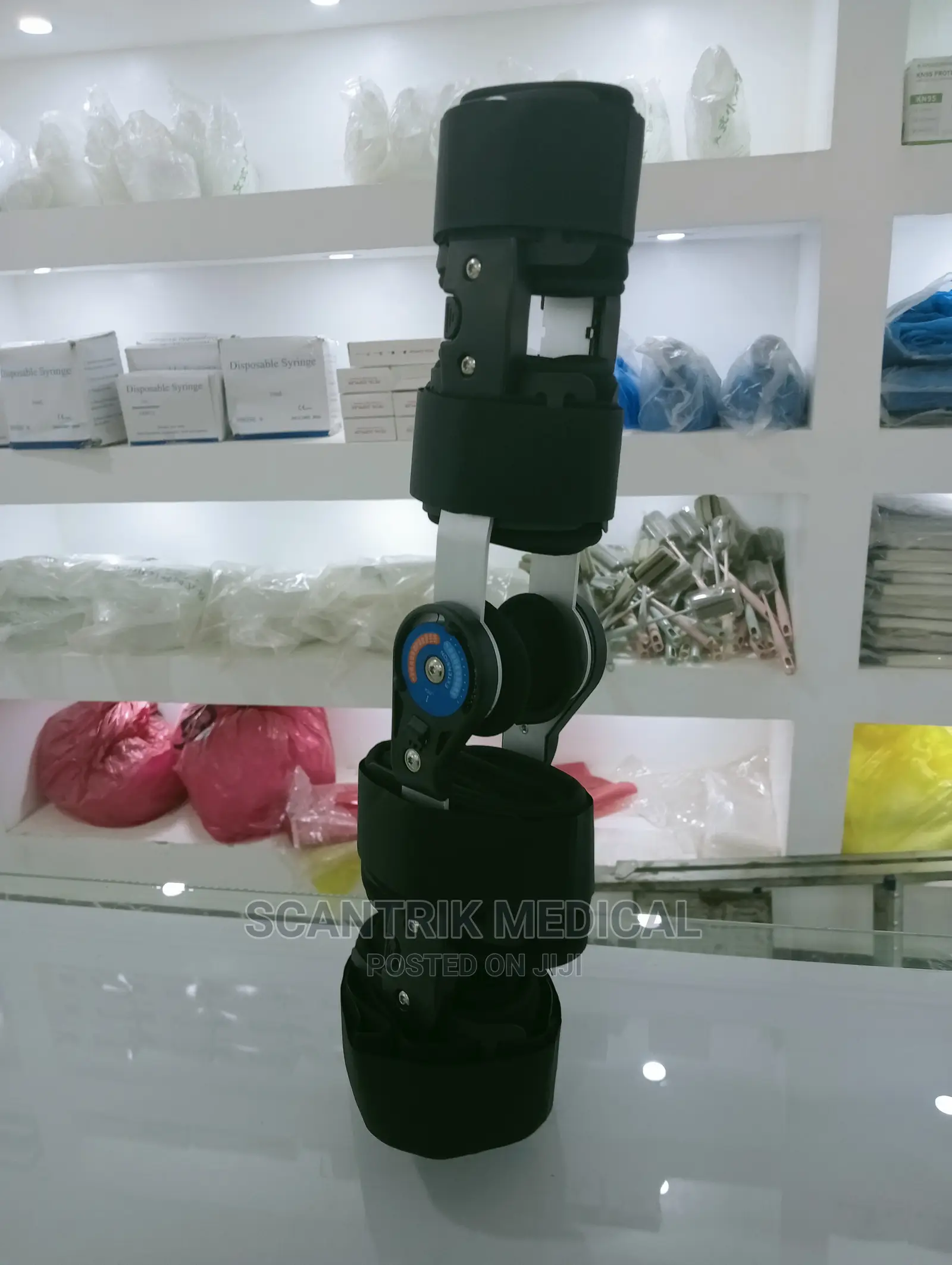 Quality Adjustable Patella Knee Immobilizer