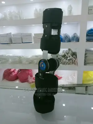 Quality Adjustable Patella Knee Immobilizer
