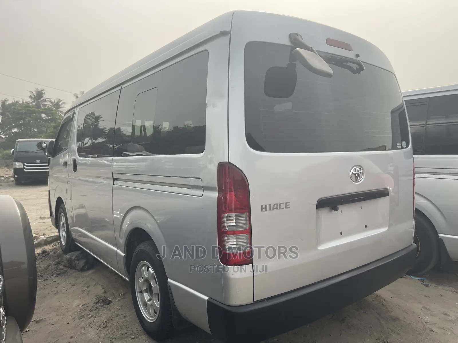 Toyota HiAce 2011 Grey