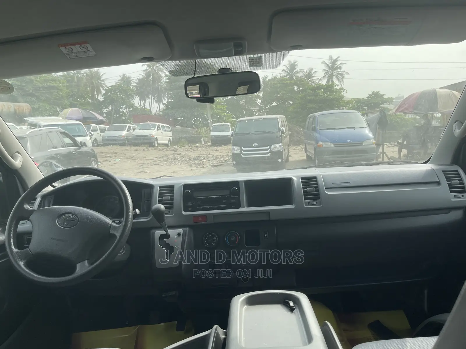 Toyota HiAce 2011 Grey