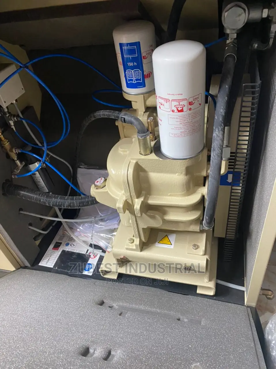 Air Screw Compressor Ingersoll Rand 20hp in Ojo Manufacturing