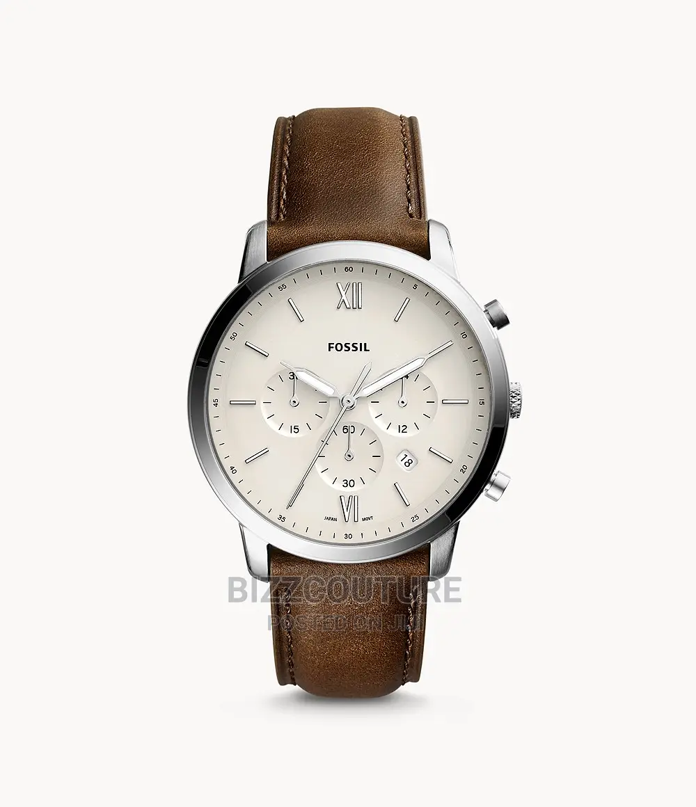 Original FOSSIL Leather Strap Watch Available in Store