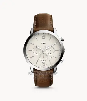 Original FOSSIL Leather Strap Watch Available in Store