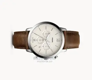 Original FOSSIL Leather Strap Watch Available in Store