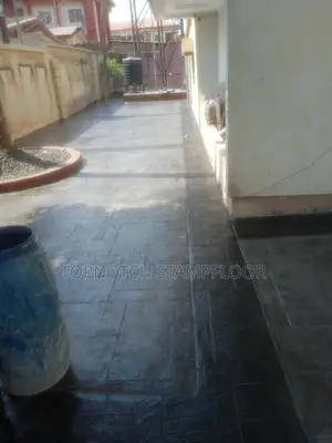 Thick Floors