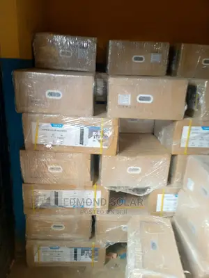 10kva 48v Hybrid YOHAKO Solar Inverter One Year Warranty