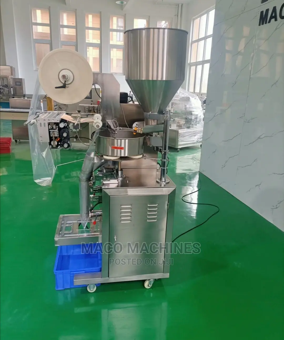 Automatic Granule/Powder Filling Packaging Machine 500gram