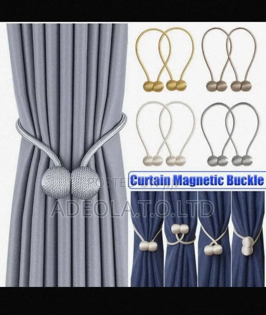 Curtain Holder