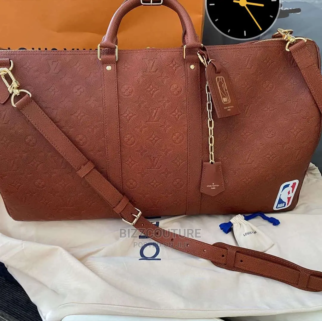 Original LOUIS VUITTON Handbags Available in Store