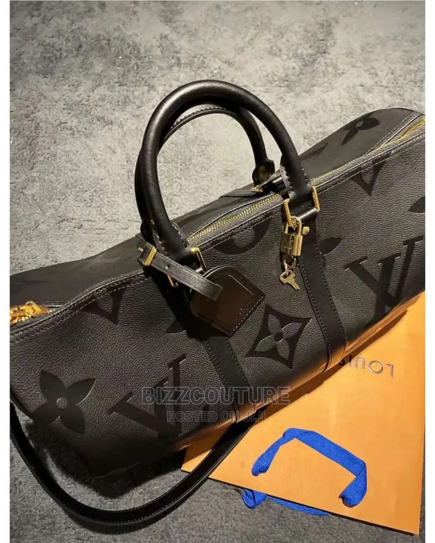 Original LOUIS VUITTON Handbags Available in Store