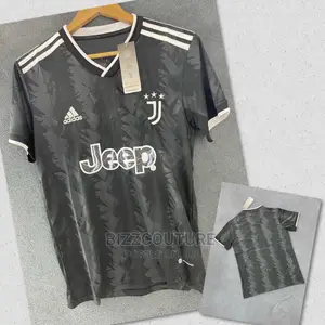 Original JUVENTUS 22/23 HOME JERSEY
Available in Store