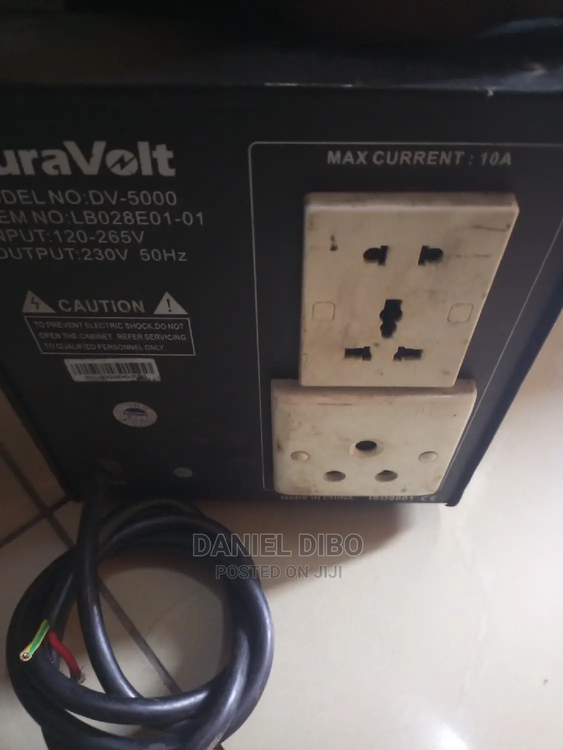 Duravolt 5000watt Automatic Voltage Regulator Stabilizer.