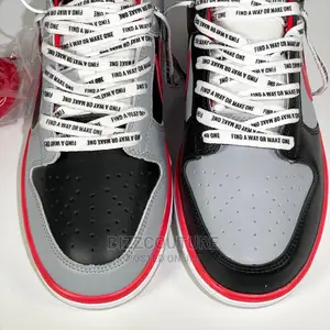 Original NIKE SB DUNK Sneakers Available in Store