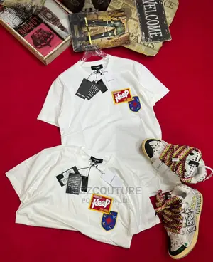 Original DSQUARED 2 T-Shirts Available in Store