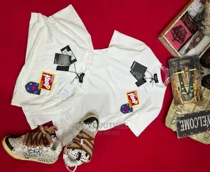 Original DSQUARED 2 T-Shirts Available in Store
