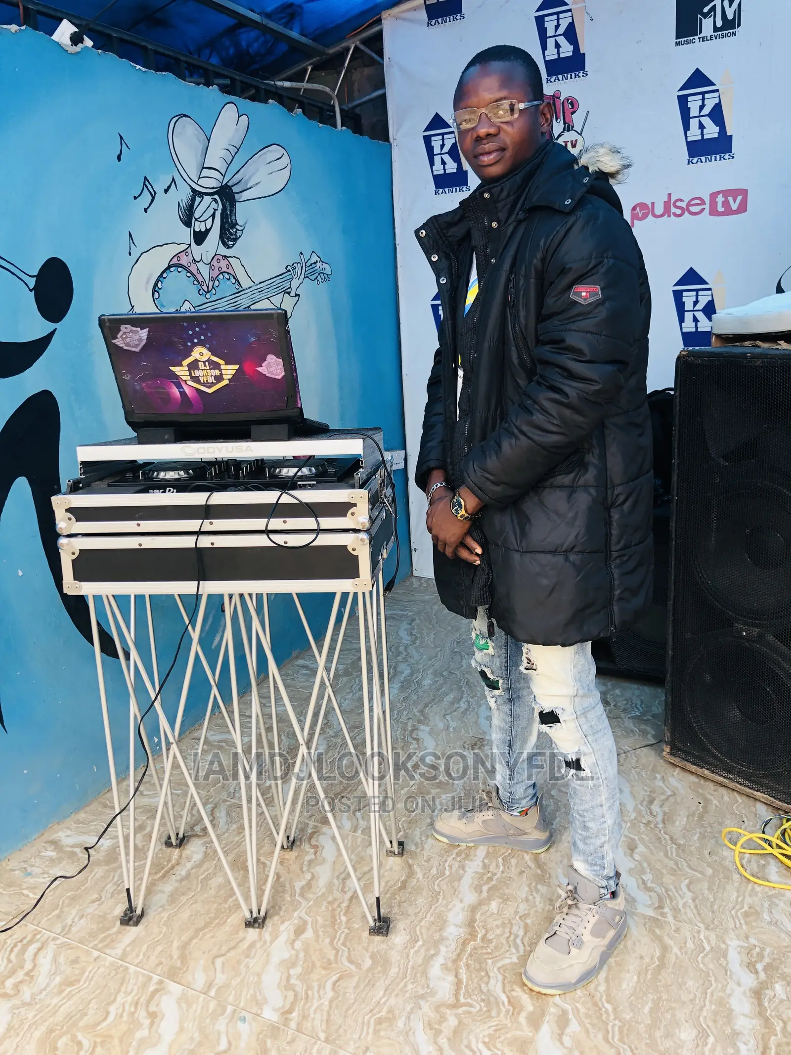 Dj Service Ent Mc Hypeman