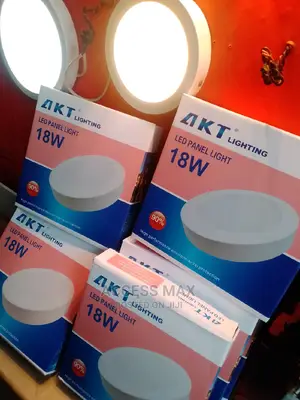 18watt LED Surface Light Akt