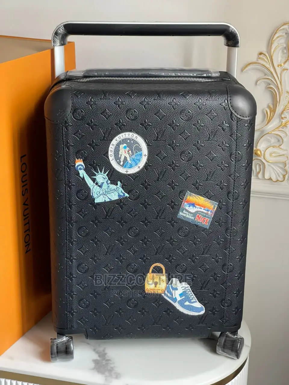 Original LOUIS VUITTON HORIZON Box Available in Store