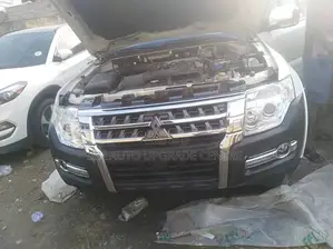 Upgrade Mitsubishi 2006 to 2017 Model.