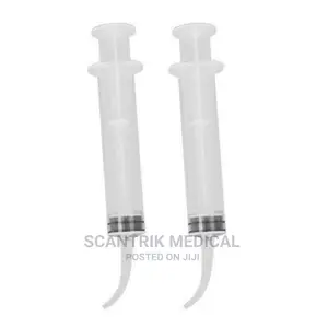 Disposable Dental Irrigation Syringe With Curved Tip