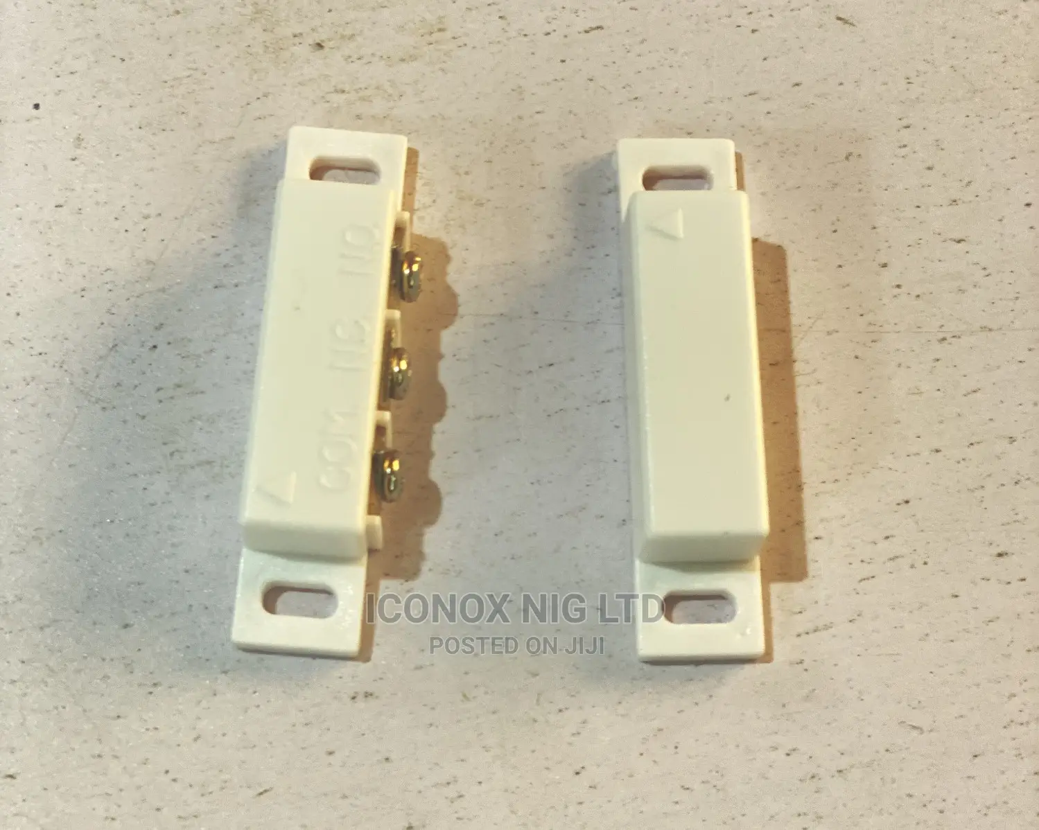 Wired Magnetic Door Window Open/Close/Common Contact Sensor