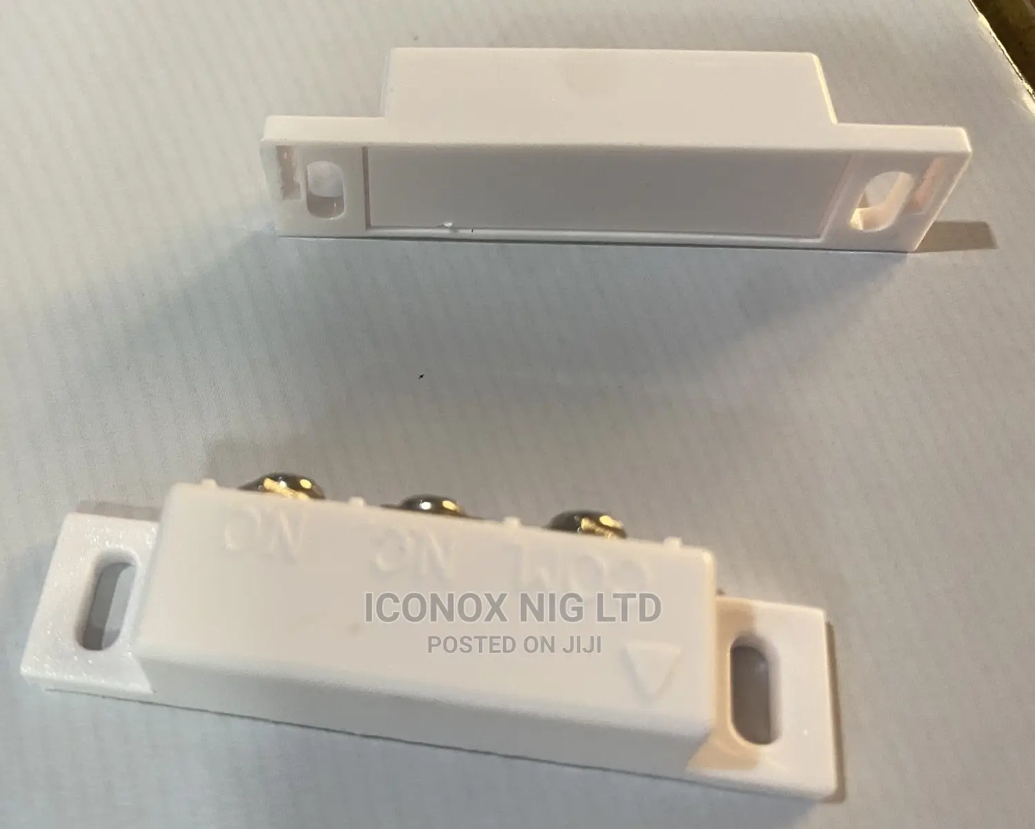 Wired Magnetic Door Window Open/Close/Common Contact Sensor