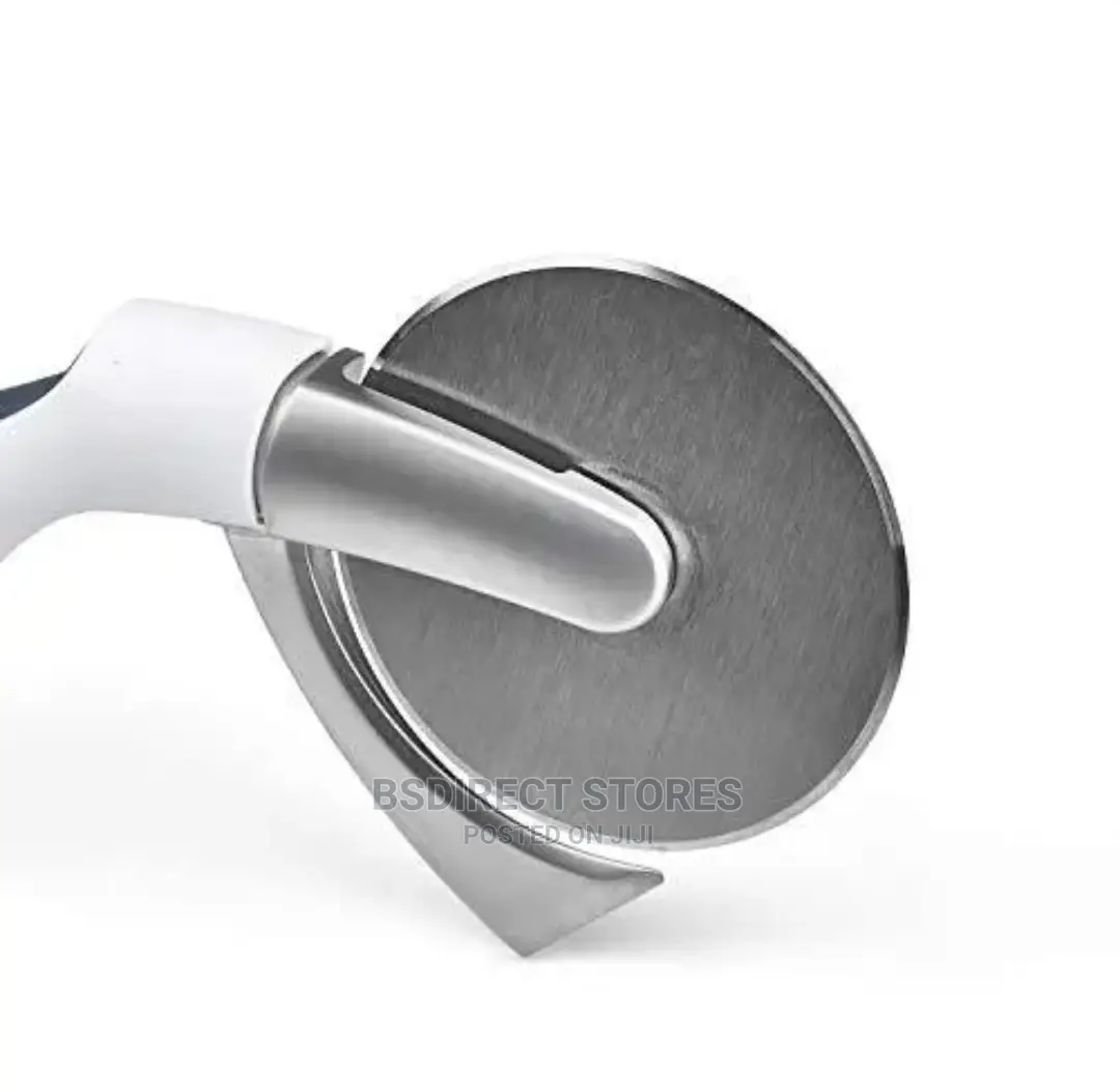 Zyliss Sharp Edge Pizza Cutter Slice Thick Crispy Pizzas
