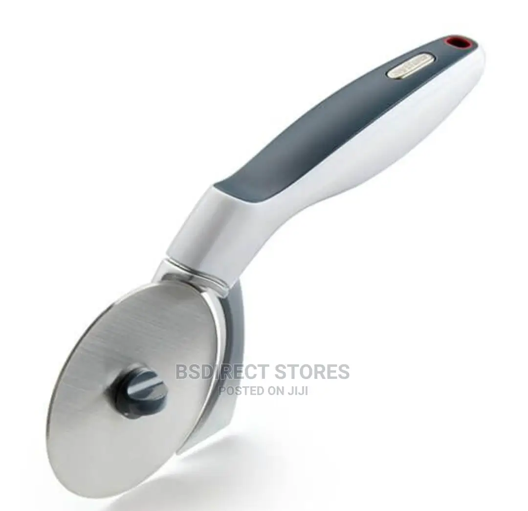 Zyliss Sharp Edge Pizza Cutter Slice Thick Crispy Pizzas