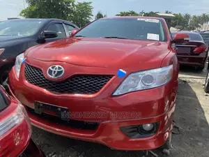 Toyota Camry 2011 Red