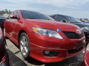 Toyota Camry 2011 Red