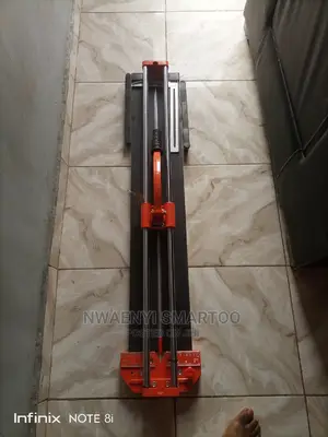 Original 100mm By 100mm Tiles Cutting Machine
