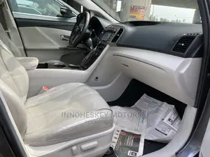 Toyota Venza 2015 Gray