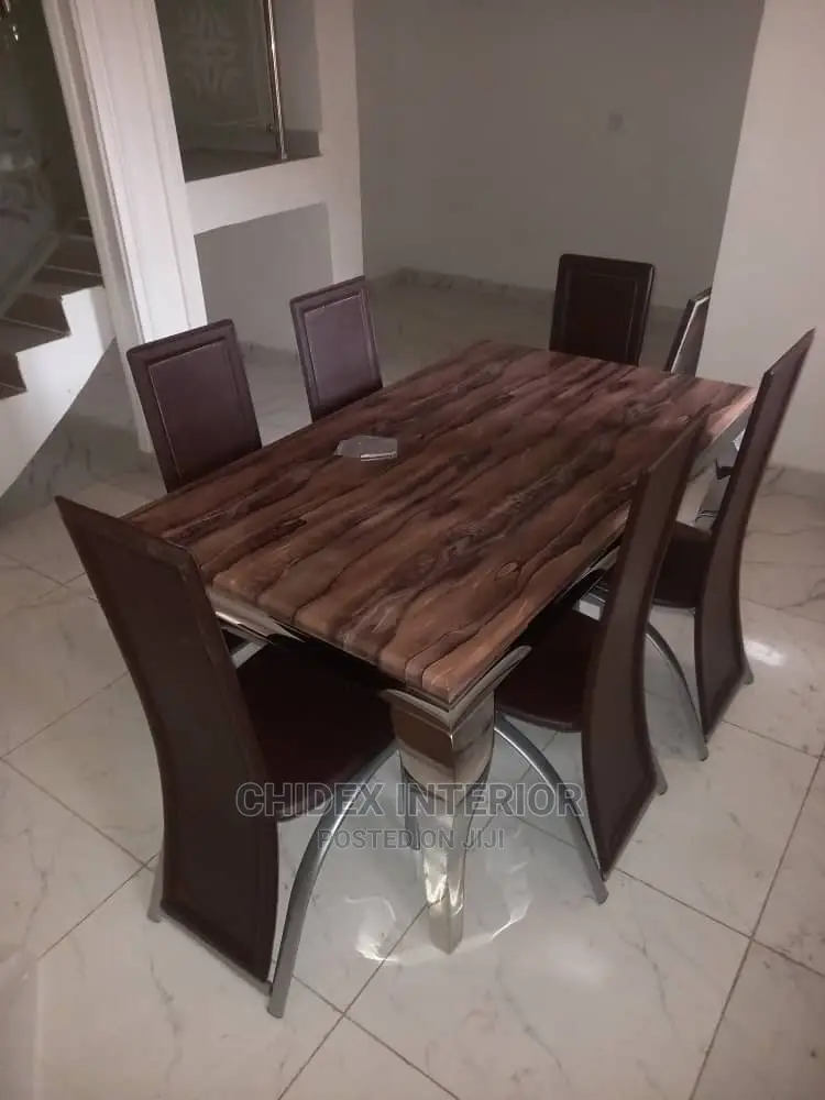 Marble Dining Table 6 Seaters