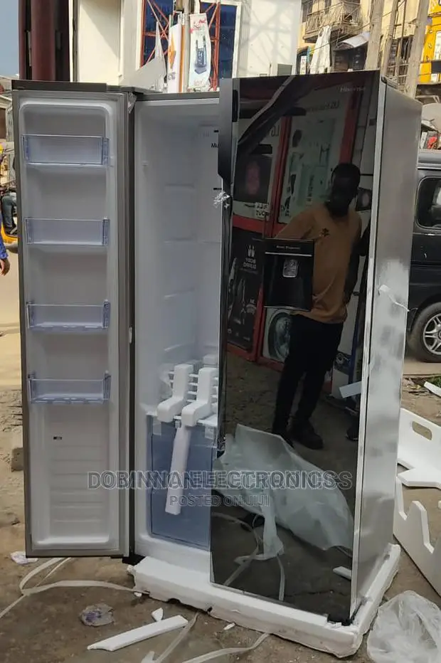 Brand New HISENSE Side by Side Fridge/514liter/Black MIRROR/