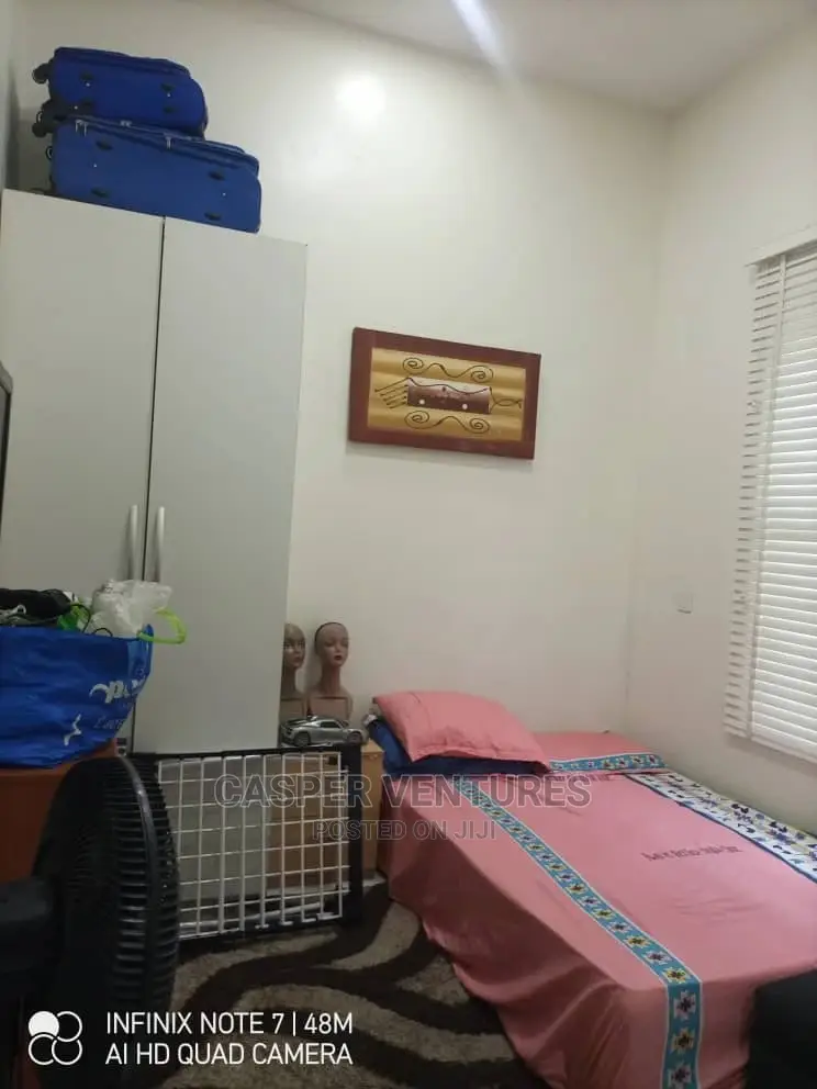 4bdrm Duplex in Agungi for rent