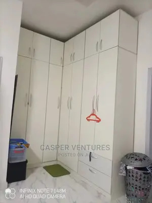 4bdrm Duplex in Agungi for rent