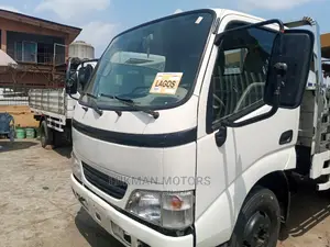 Toyota Dyna 2007 White