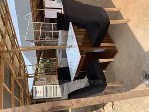 4 Seater Dinning Set