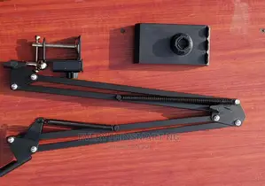 Professional Phone Stand With Clamp
