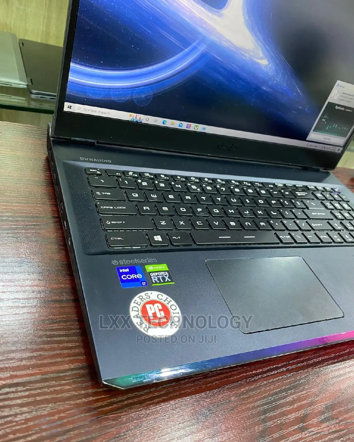 Laptop MSI GE75 Raider 10SE 16GB Intel Core I7 SSD 1T