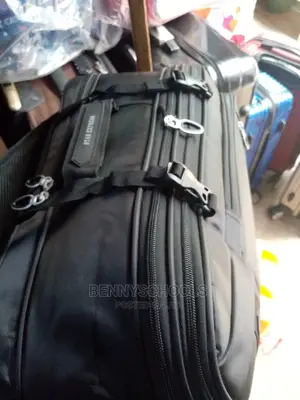 Bexpandable Star Express Backpack With Usb and Earpies Ports