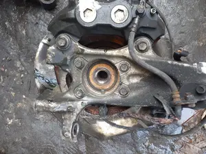 Front Hub Lexus Ls460 2010 2012