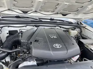 Toyota Tacoma Access Cab V6 Automatic 2012 White