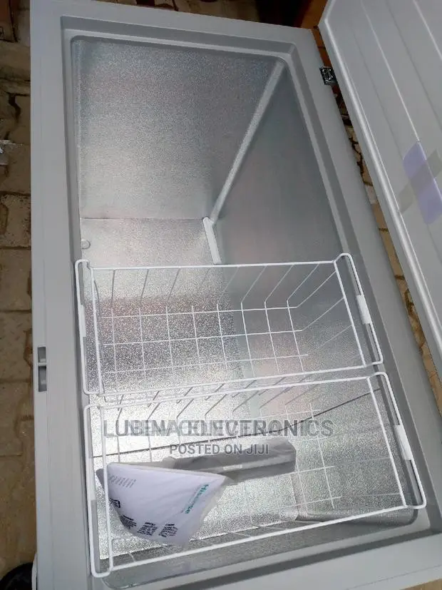 Brand New HISENSE(MODEL390)297L/Chest Freezer/Extenal/Silver