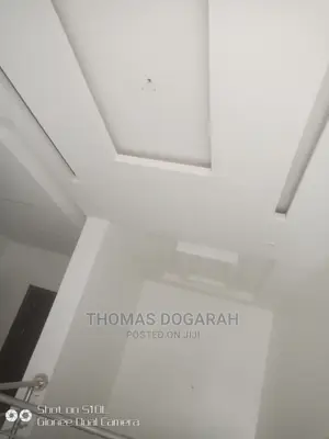 4bdrm Townhouse / Terrace in Apo Resettlement for rent
