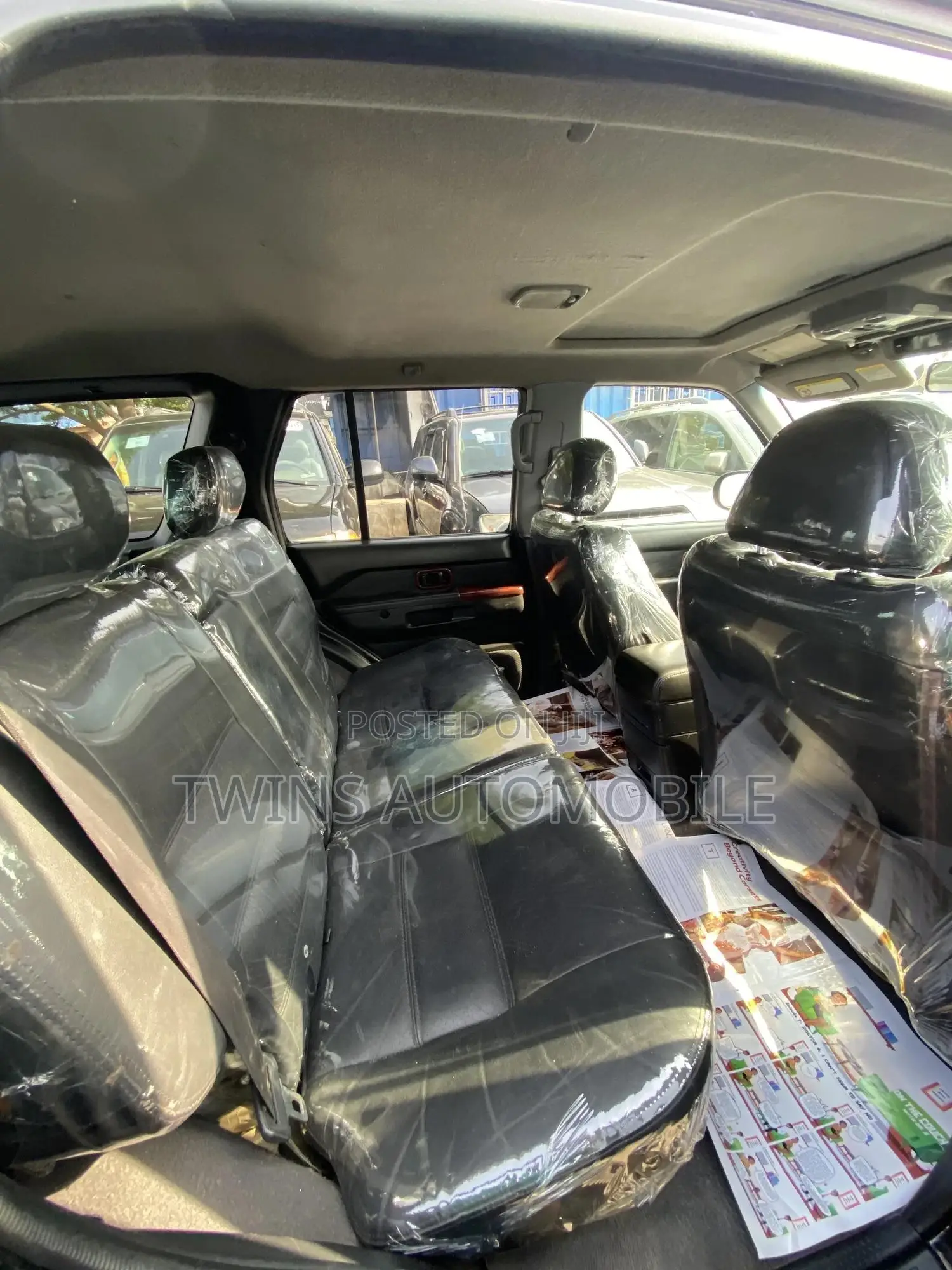 Nissan Pathfinder 2004 Black