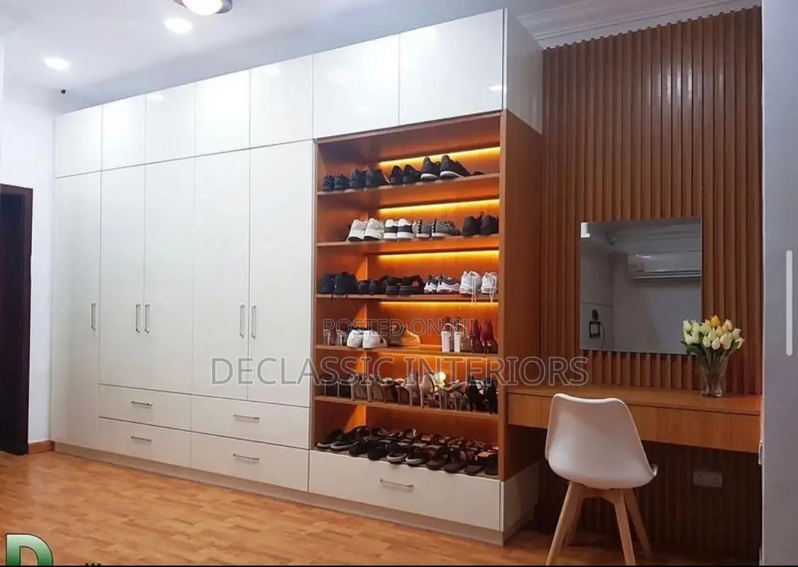 Classy and Functional Wardrobe